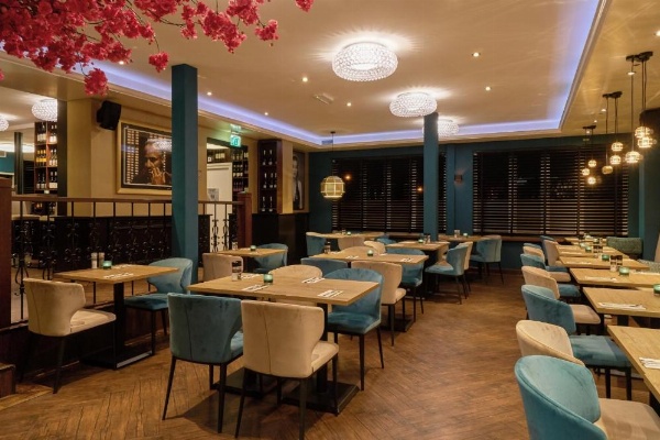 Hotel Chariot image 8